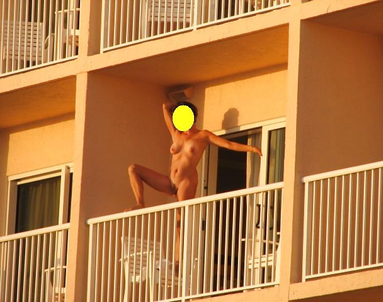 Flashing Dogging à la plage
