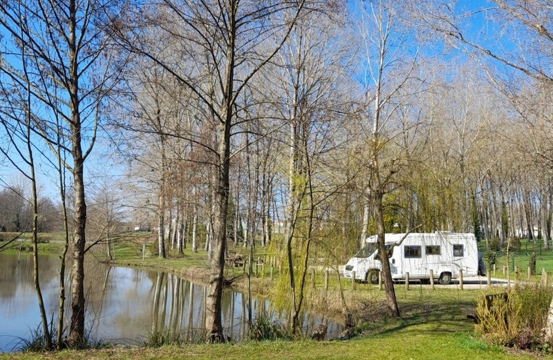 Aire de camping car de Clérac