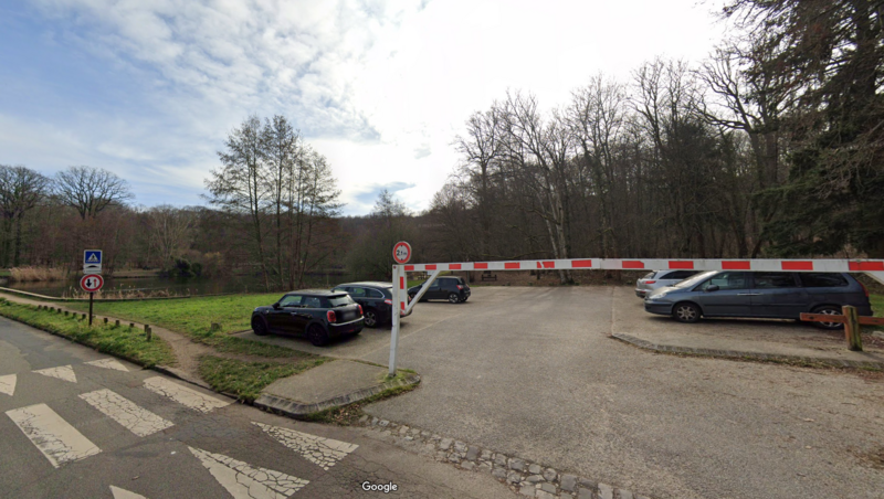 Parking de l'étang des écrevisses